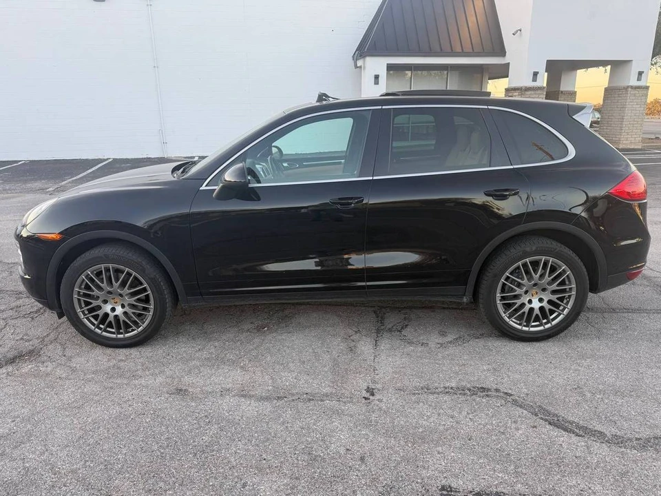2014 Porsche 958 Cayenne - Image 4 of 23