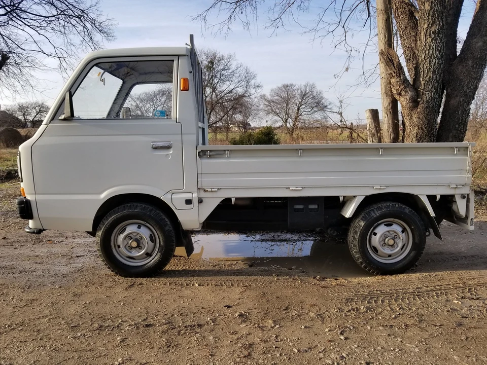 1986 Subaru Sambar 4th Gen - Image 4 of 17