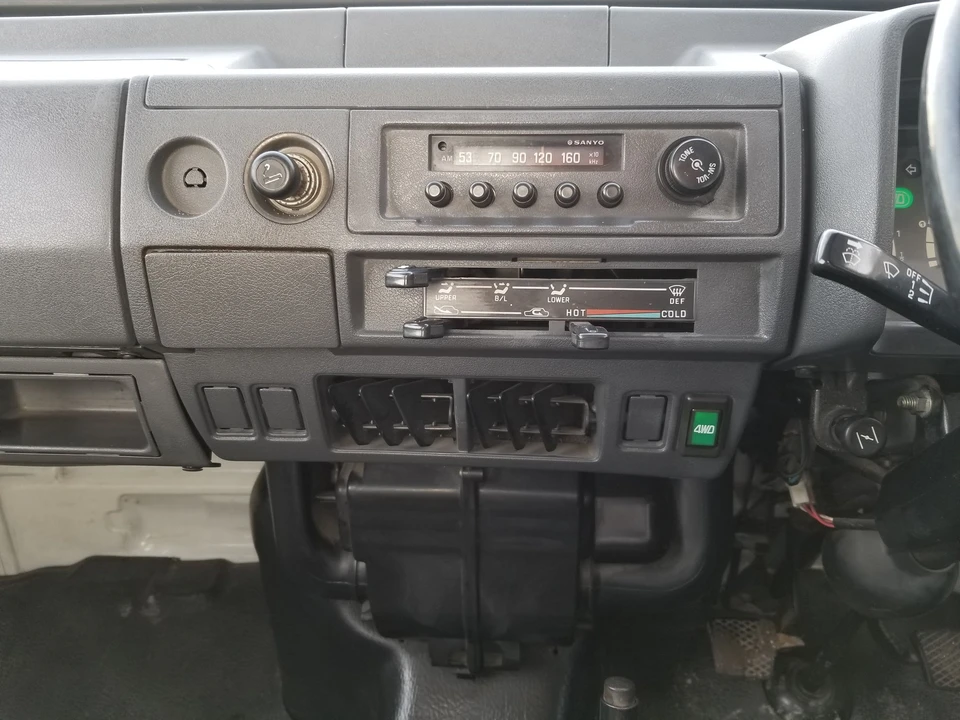 1986 Subaru Sambar 4th Gen - Image 15 of 17