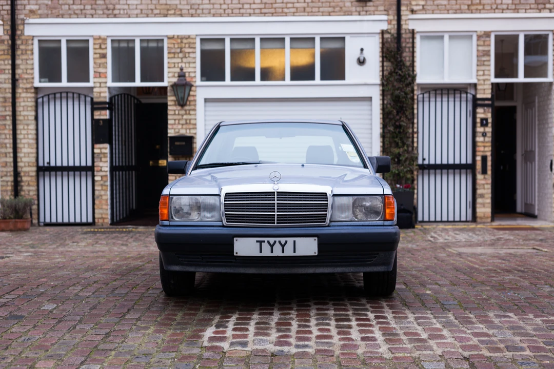 Mercedes-Benz 190E - Image 4 of 31