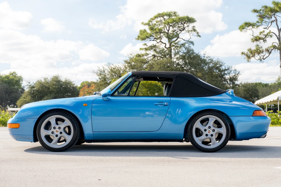 1995 Porsche 993 Carrera - Image 18 of 31