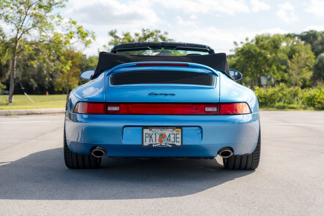 1995 Porsche 993 Carrera - Image 13 of 31