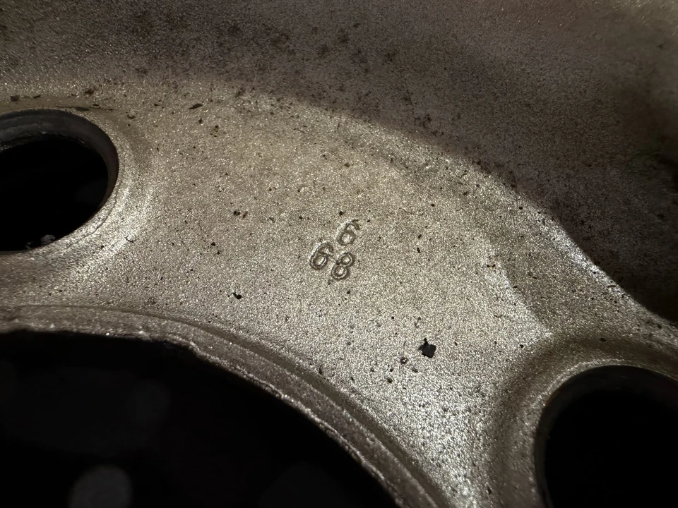 Parts & Memorabilia Porsche Wheels - Image 25 of 31
