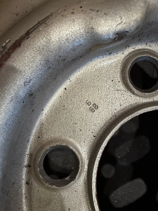 Parts & Memorabilia Porsche Wheels - Image 22 of 31