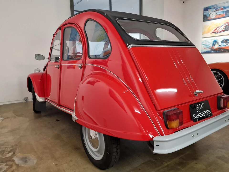 Citroen 2CV - Image 4 of 31