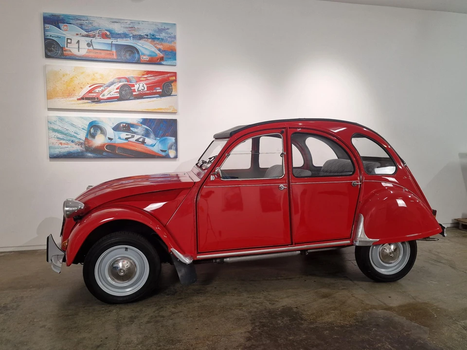 Citroen 2CV - Image 2 of 31