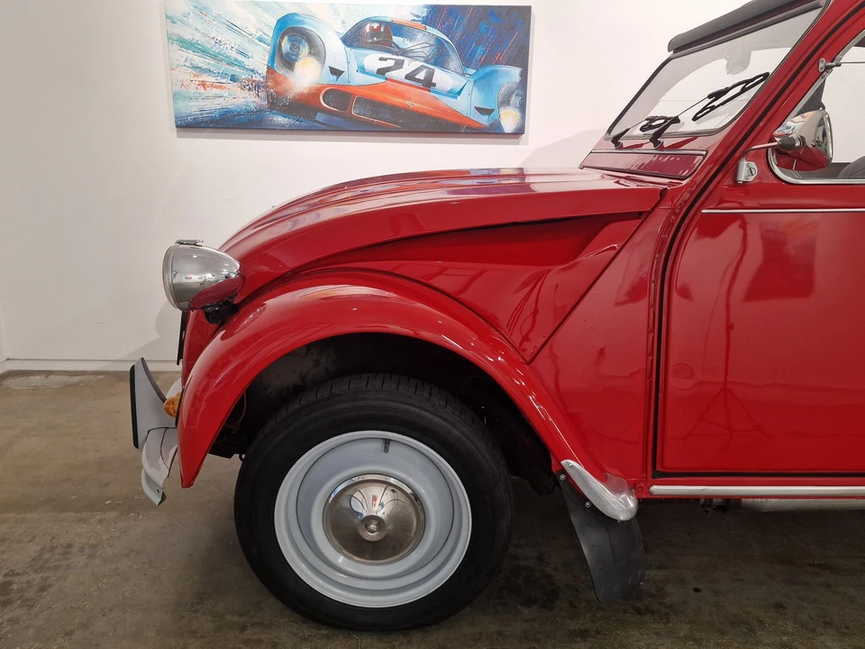 Citroen 2CV - Image 15 of 31