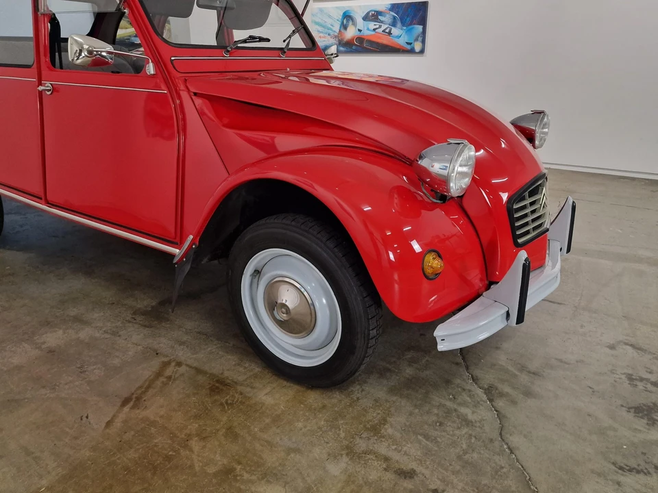 Citroen 2CV - Image 10 of 31