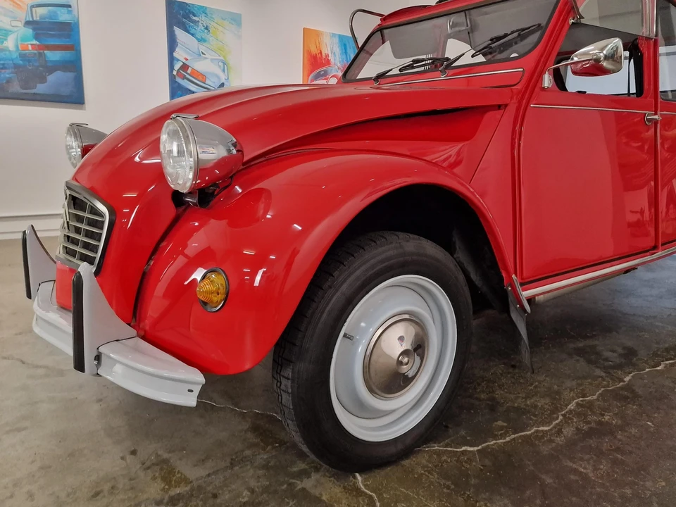 Citroen 2CV - Image 13 of 31