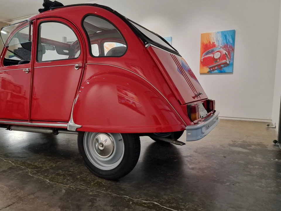 Citroen 2CV - Image 21 of 31