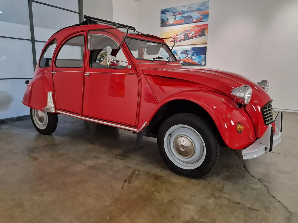 Citroen 2CV - Image 7 of 31