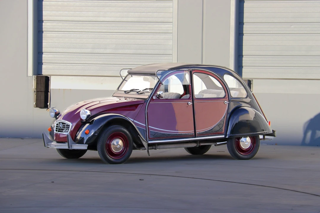 Citroen 2CV - Image 21 of 31