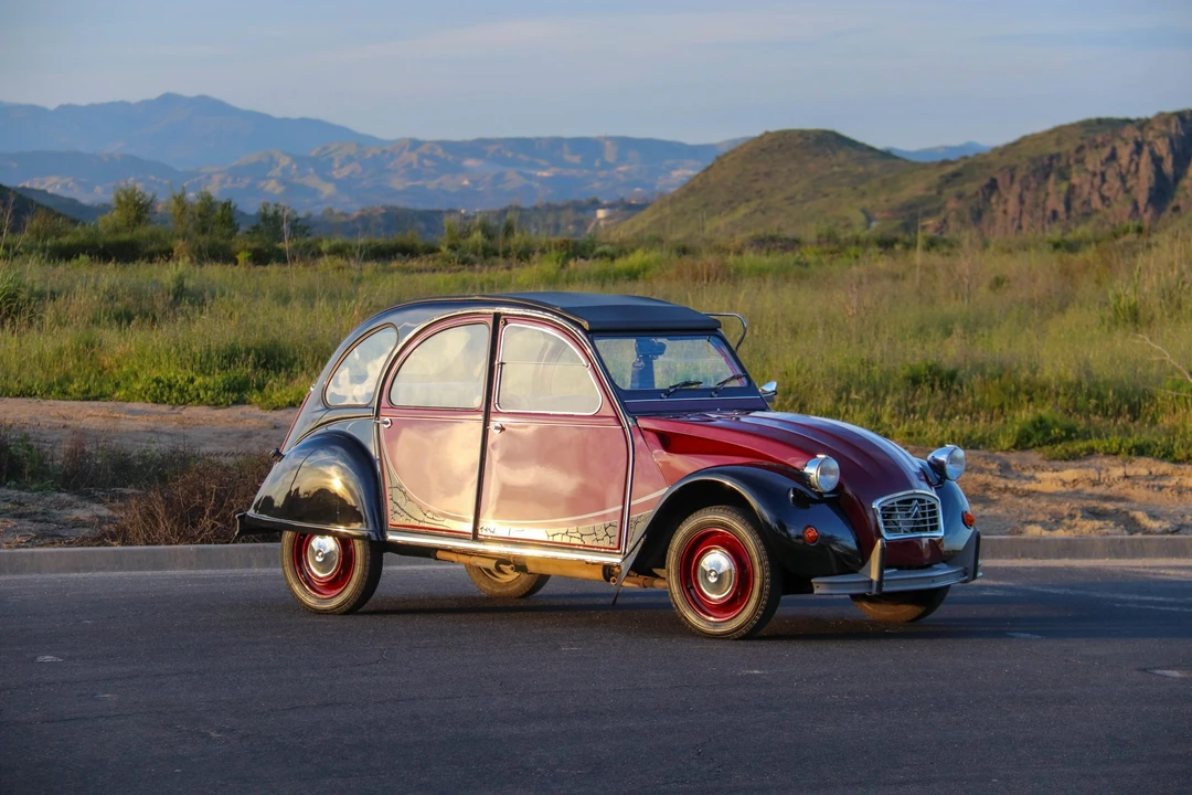 Citroen 2CV - Image 18 of 31