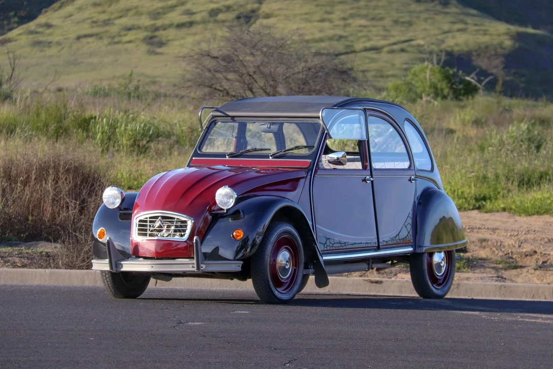 Citroen 2CV - Image 6 of 31