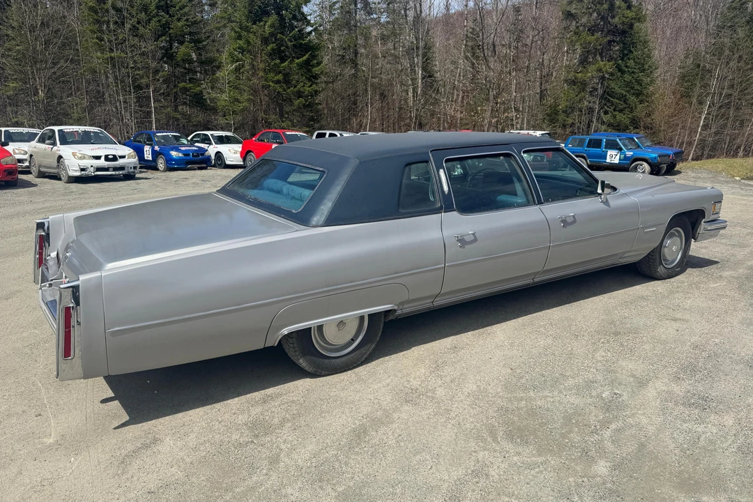 1976 Cadillac Fleetwood - Image 4 of 31