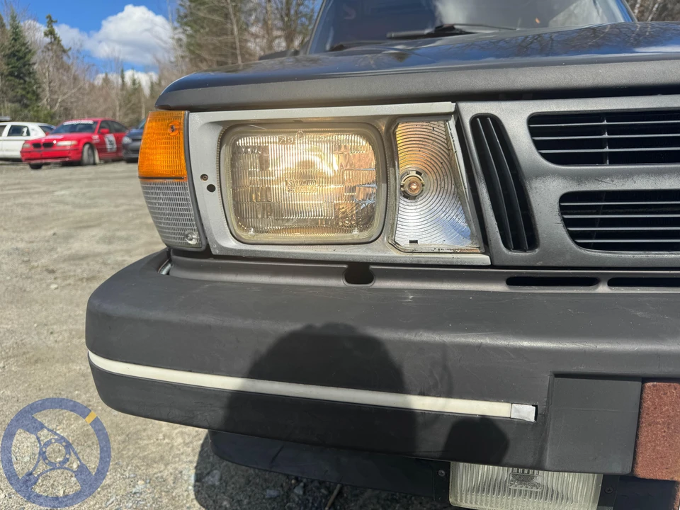 1986 Saab 900 Turbo 1st Gen - Image 16 of 31