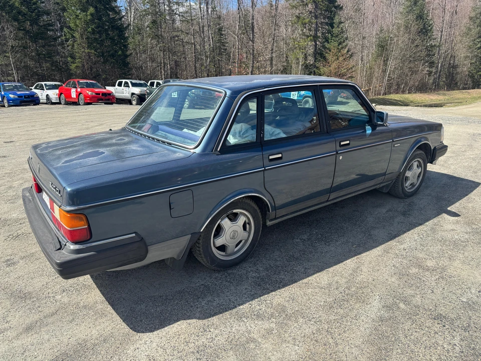 1988 Volvo 200 Series - Image 12 of 31