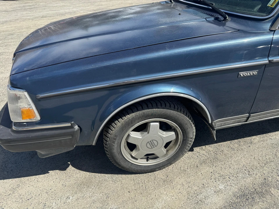 1988 Volvo 200 Series - Image 27 of 31