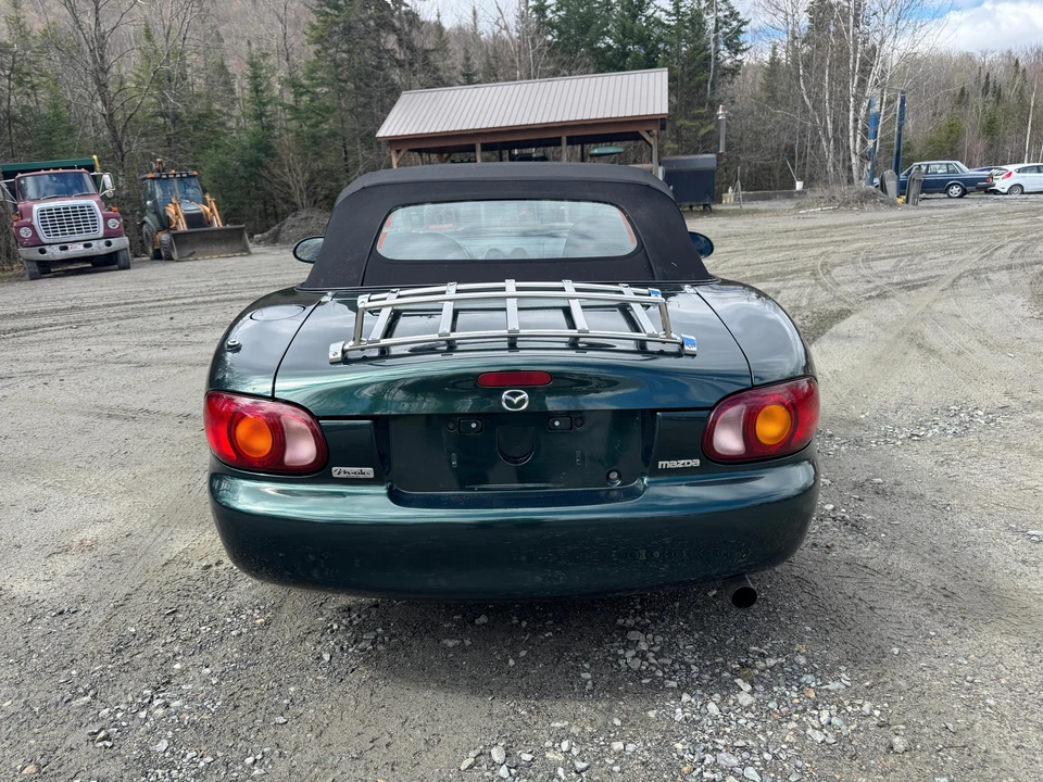 1999 Mazda NB MX-5 Miata - Image 21 of 31