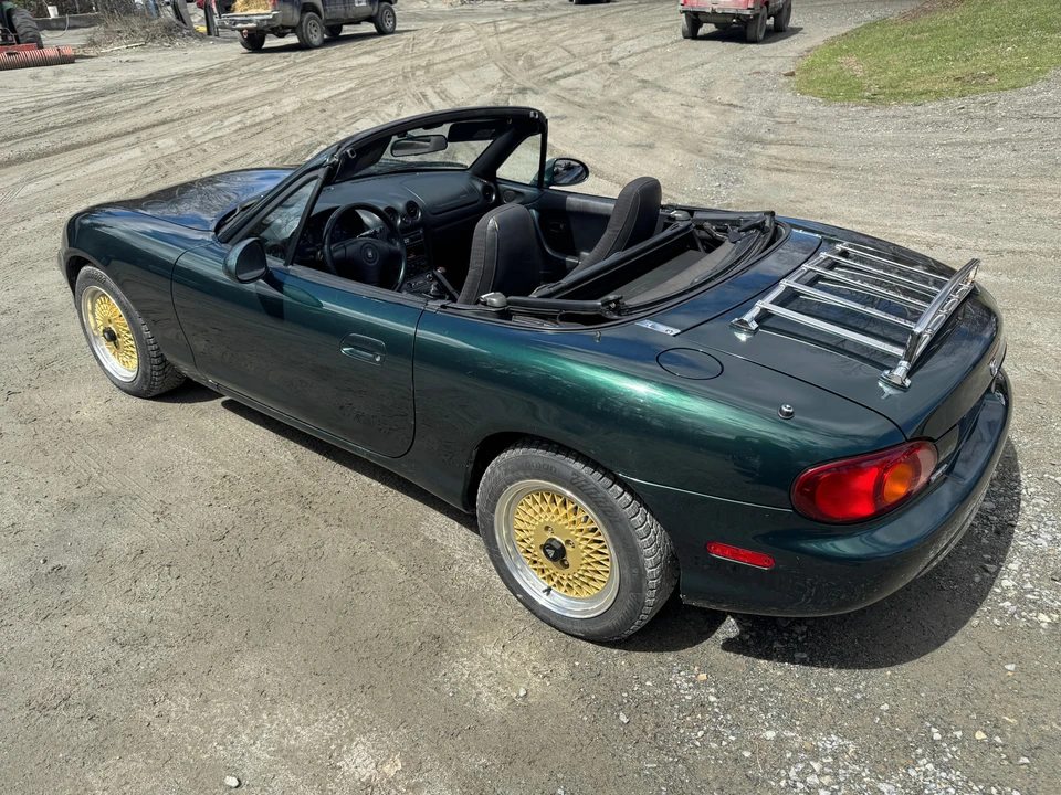 1999 Mazda NB MX-5 Miata - Image 8 of 31
