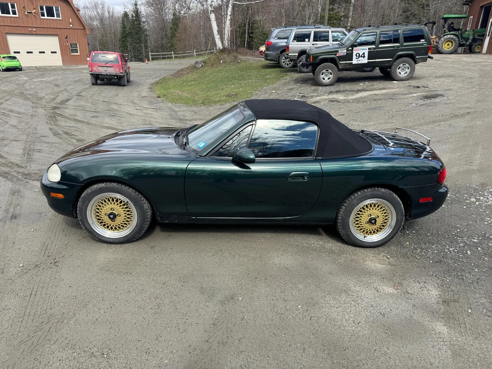 1999 Mazda NB MX-5 Miata - Image 18 of 31