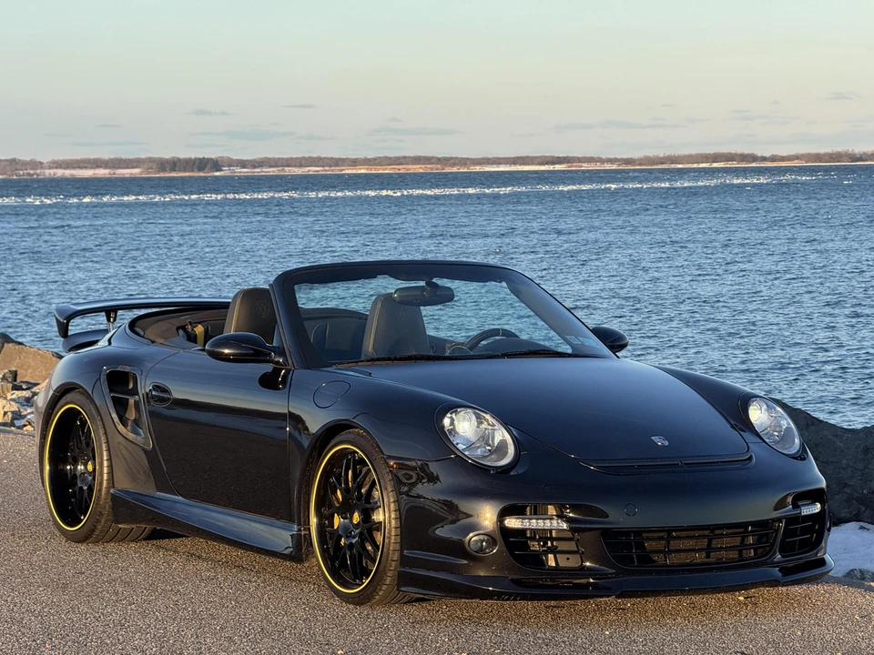 2009 Porsche 997 Turbo - Image 24 of 31