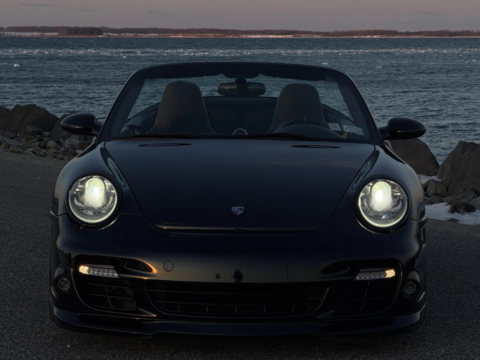 2009 Porsche 997 Turbo - Image 26 of 31