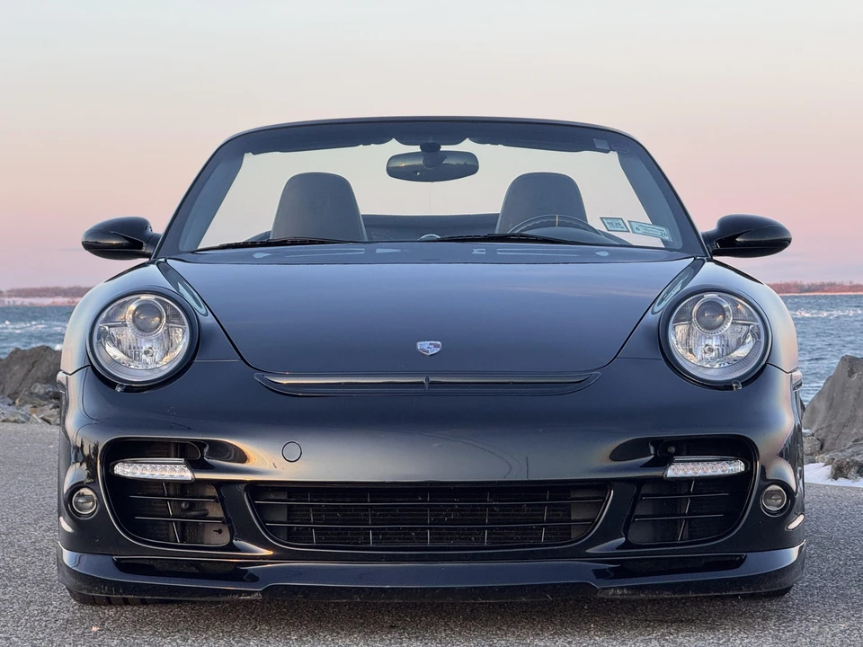 2009 Porsche 997 Turbo - Image 29 of 31