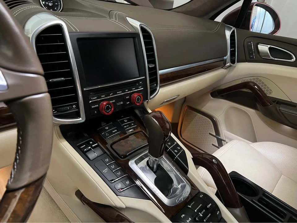 2011 Porsche 958 Cayenne Turbo - Image 4 of 7