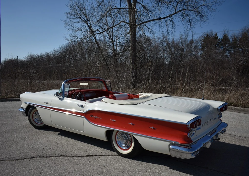1958 Pontiac Chieftain - Image 18 of 31