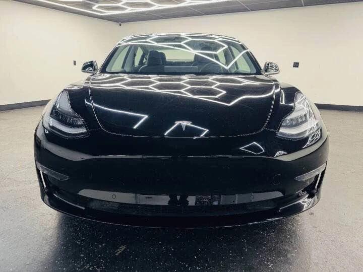 2000 Tesla Model 3 - Image 2 of 10