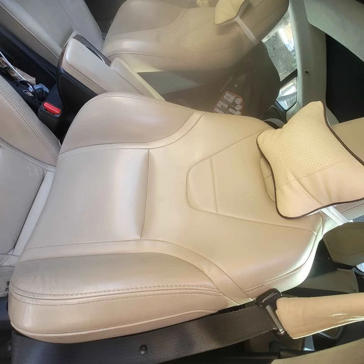 2016 Tesla Model S - Image 9 of 10