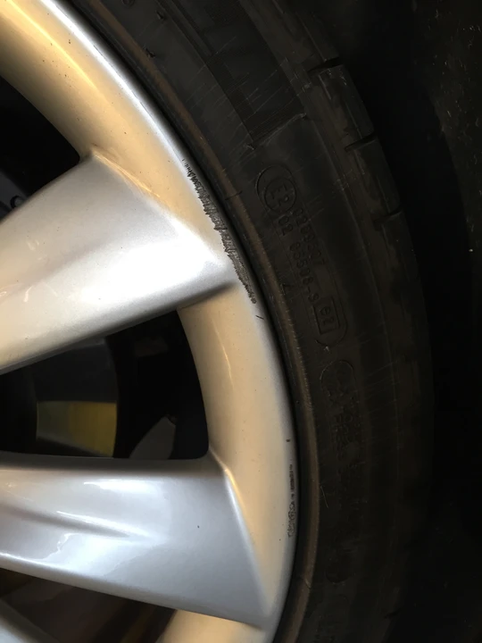 2013 Tesla Model S - Image 5 of 5