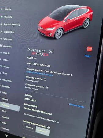 2016 Tesla Model X - Image 19 of 21