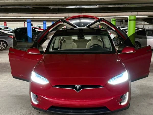 2016 Tesla Model X - Image 2 of 21