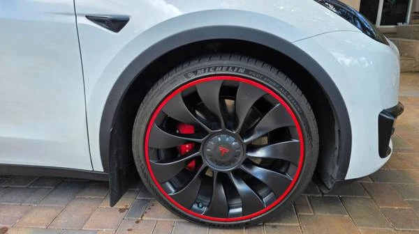 2022 Tesla Model Y Performance - Image 3 of 7
