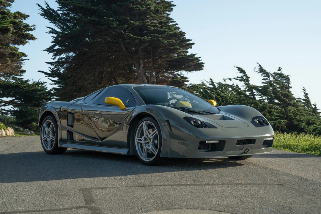 Vehicle image 3 of 31