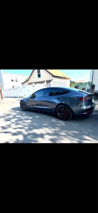 2022 Tesla Model 3 - Image 5 of 6