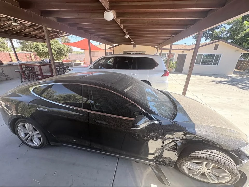Tesla Model S - Image 4 of 6