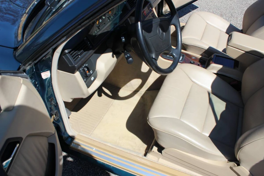 1994 Mercedes-Benz W124 E-Class - Image 6 of 16