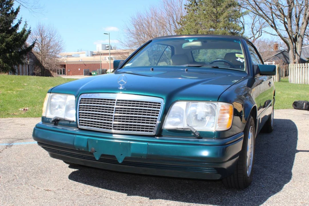 1994 Mercedes-Benz W124 E-Class - Image 14 of 16