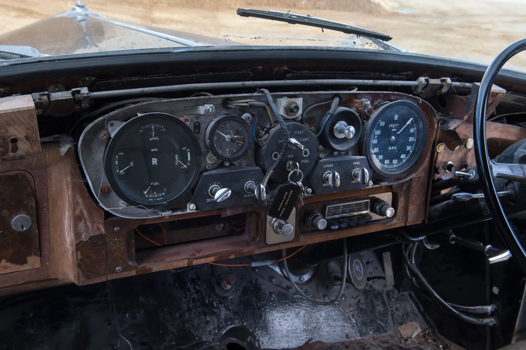 1963 Rolls-Royce Phantom V - Image 2 of 16