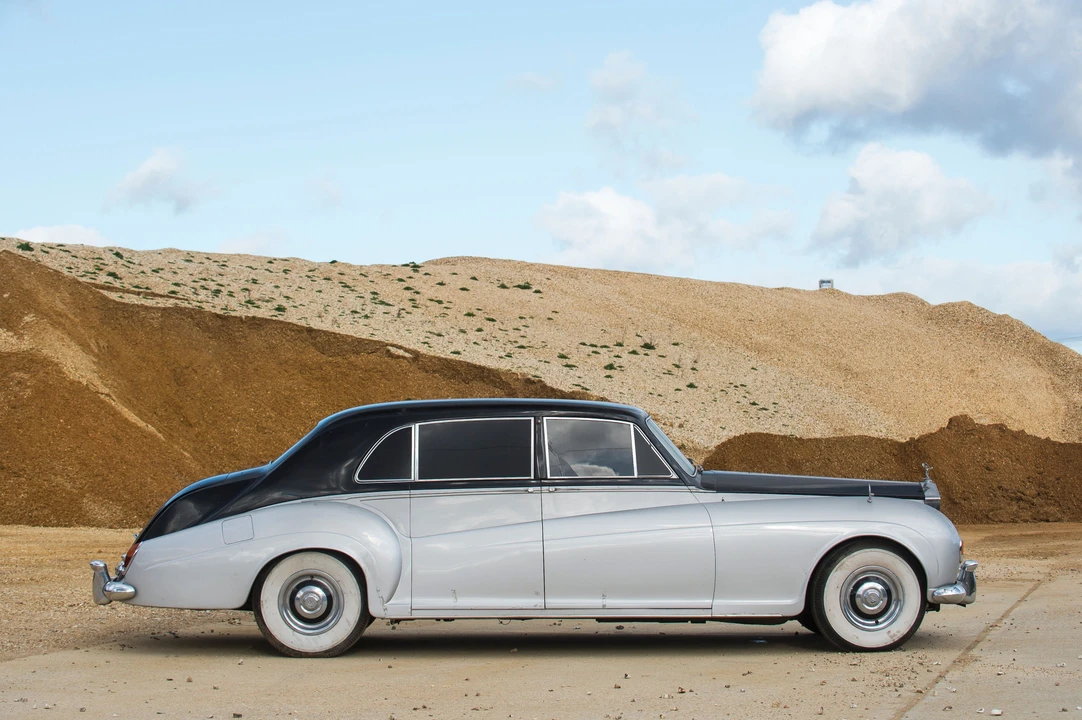 1963 Rolls-Royce Phantom V - Image 13 of 16