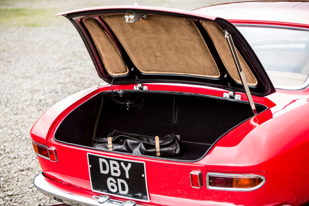 1966 Ferrari 330 GT 2+2 - Image 19 of 31