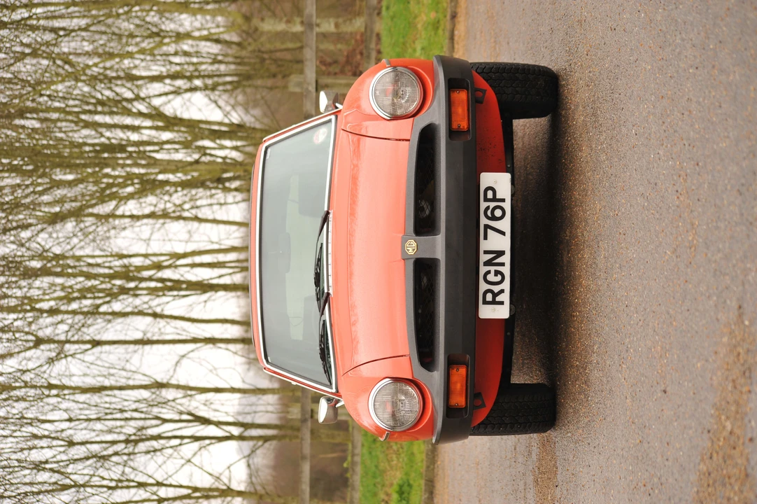 1989 MG MGB GT V8 - Image 2 of 6