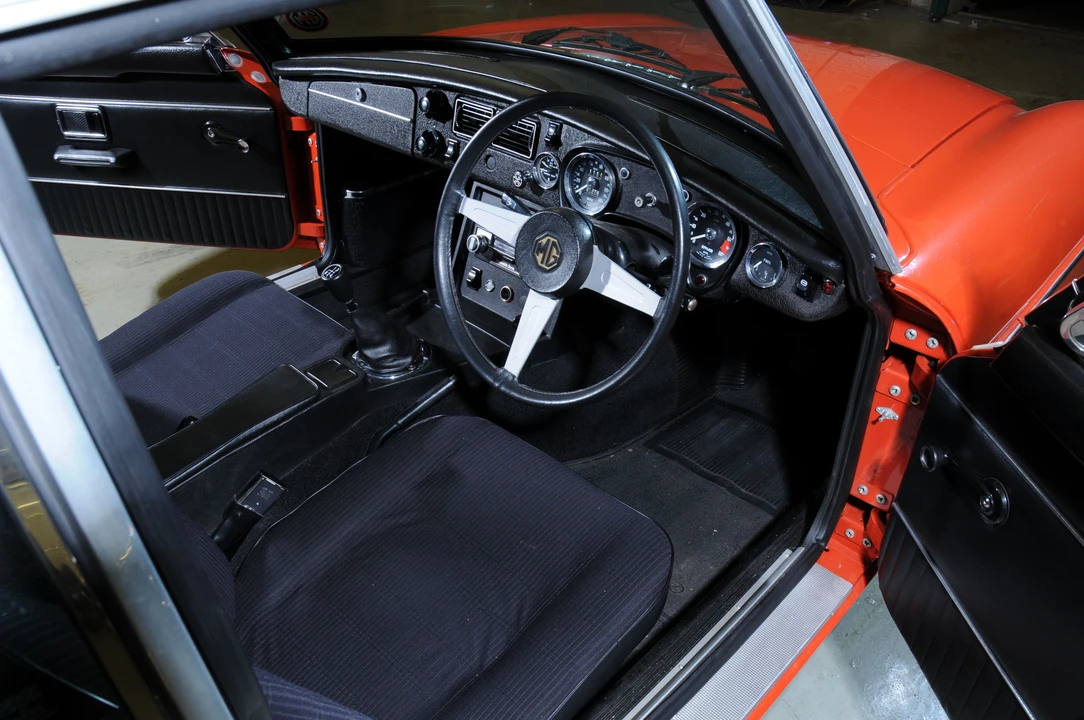 1989 MG MGB GT V8 - Image 6 of 6