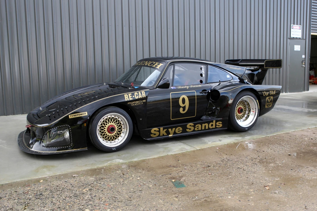 1989 Porsche 934 & 935 - Image 11 of 30