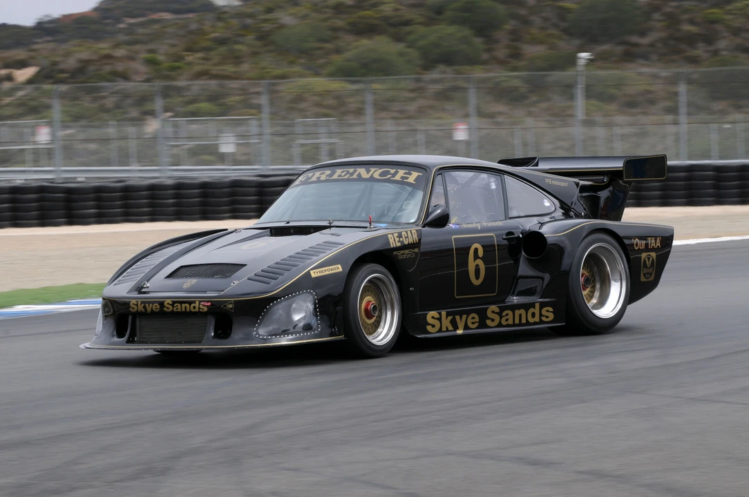 1989 Porsche 934 & 935 - Image 22 of 30