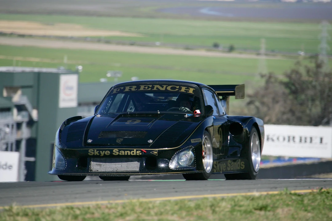 1989 Porsche 934 & 935 - Image 28 of 30