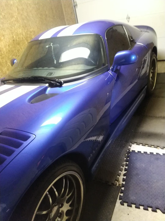 1997 Dodge Viper GTS 2nd Gen - Image 4 of 4